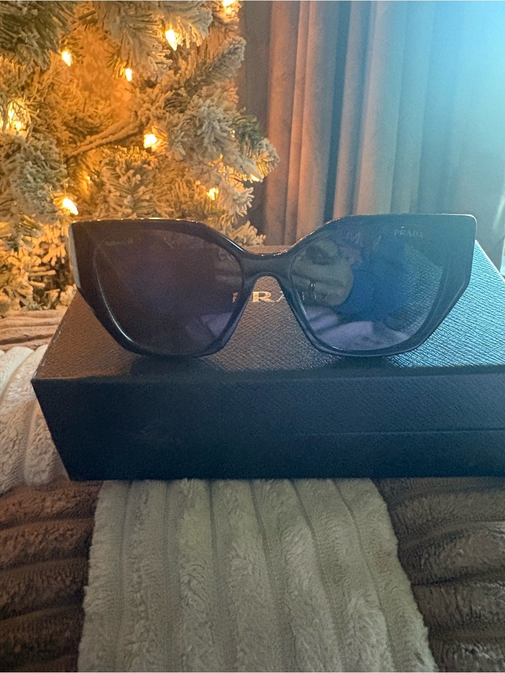 Prada Black Cat-Eye Sunglasses with Blue Lenses - Picture 2 of 7